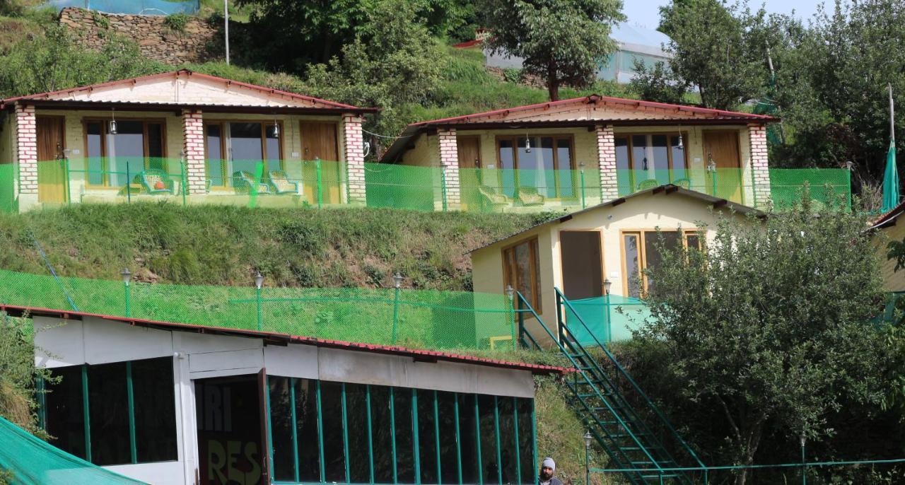 Cosmo Cottages คานาตัล ภายนอก รูปภาพ
